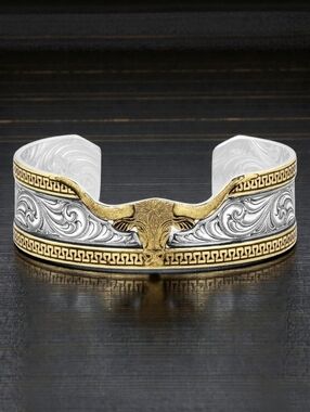 Montana Silversmiths Fine Silver Carved Longhorn Cuff‎ Bracelet Retail $95 - NEW